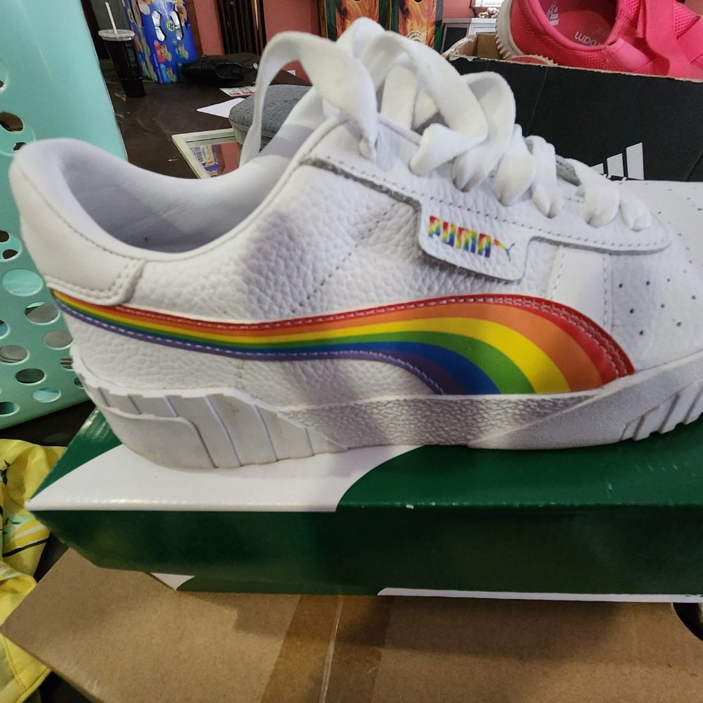Puma pride shoes - Picture 4 of 4